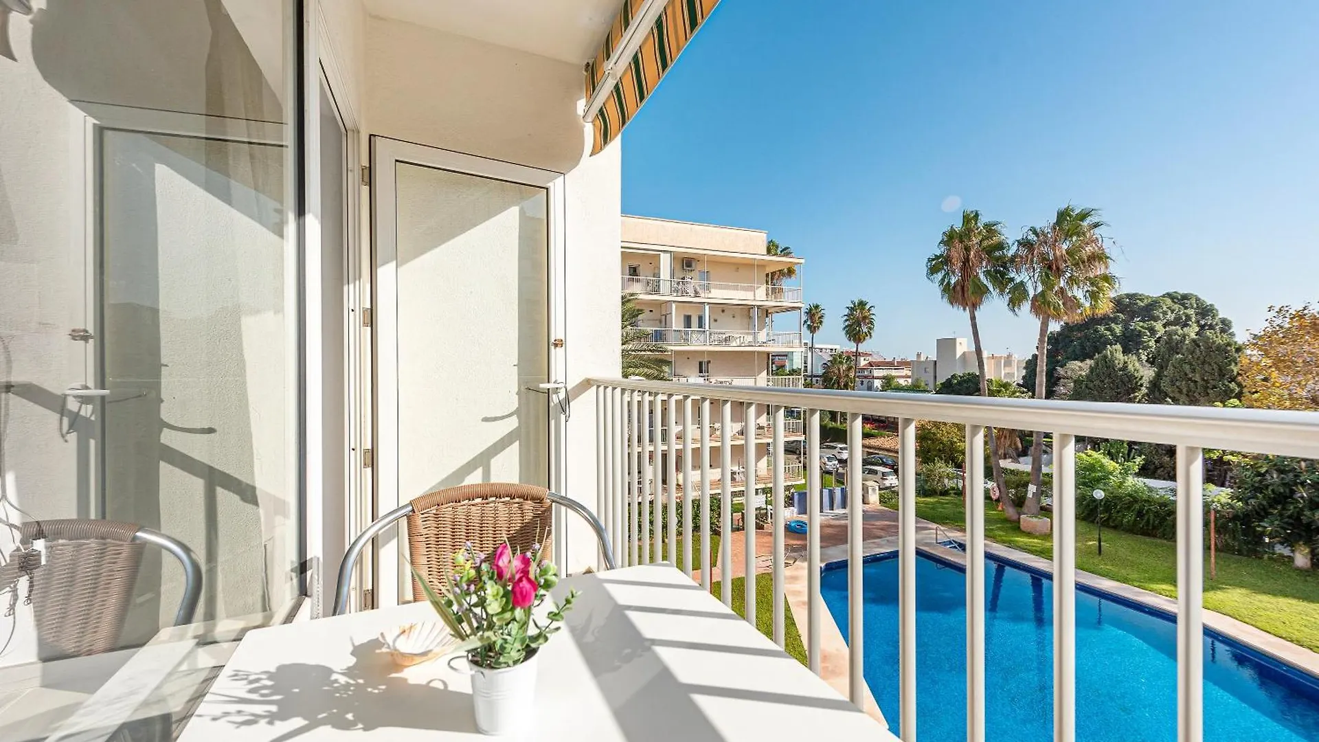 Beach Palace Carihuela Torremolinos 0*,